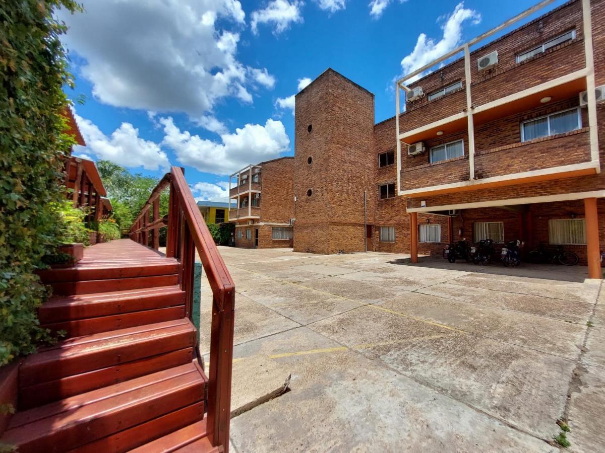 Hotel Jardines De Dayman Termas del Dayman Exterior photo