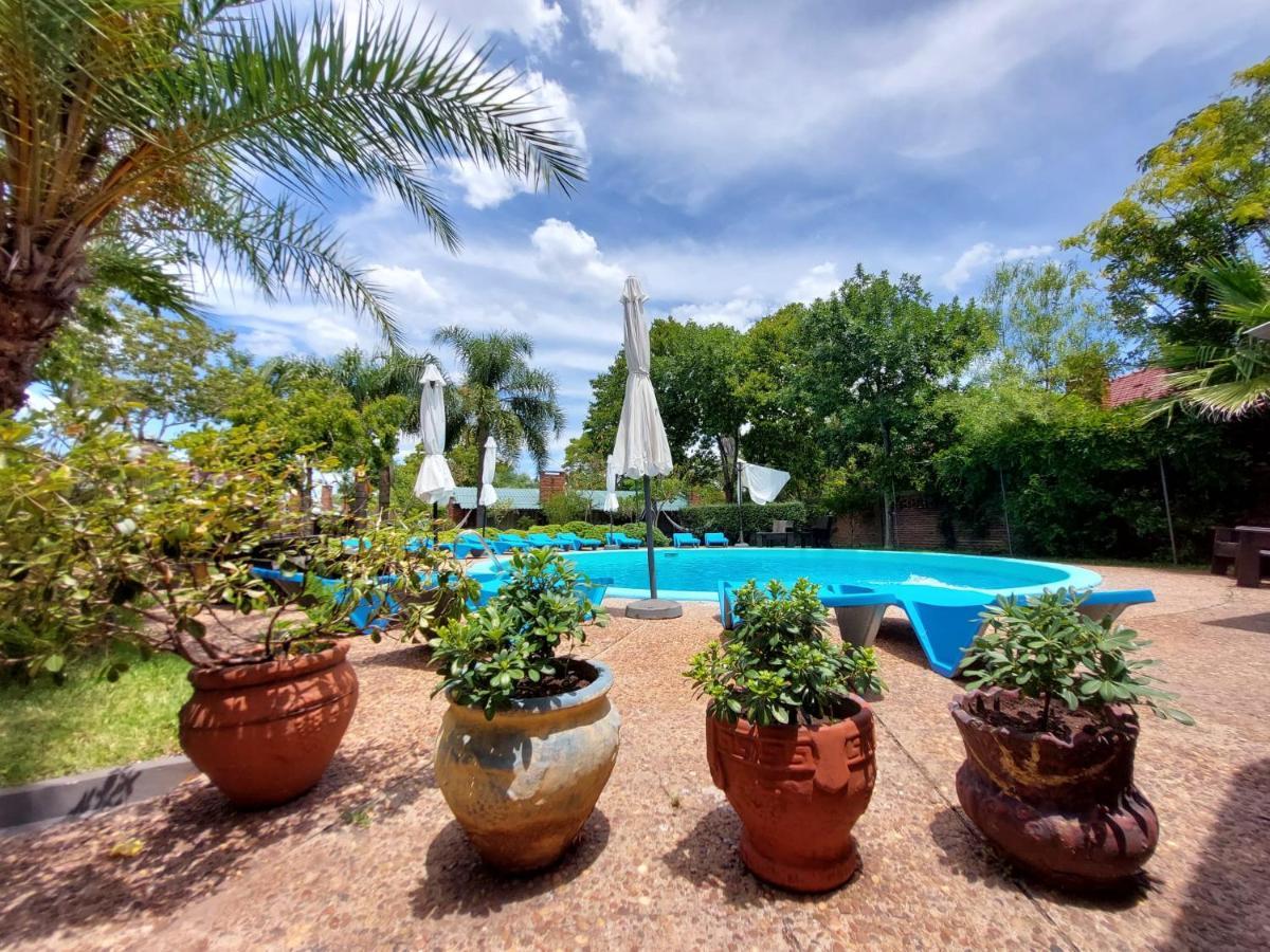 Hotel Jardines De Dayman Termas del Dayman Exterior photo